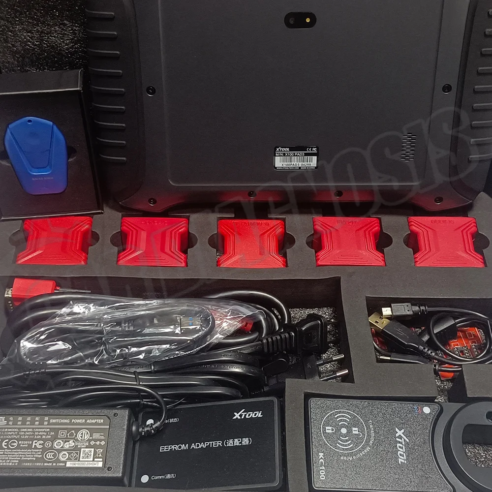 XTOOL X100 PAD3 2023 Новейший автомобильный OBD2 ключевой программатор X100PAD3 профессиональные диагностические инструменты Иммобилайзер С KC100 KS01 
XTOOL X100 PAD3 2023 Новейший автомобильный OBD2 ключевой программатор X100PAD3 профессиональные диагностические инструменты Иммобилайзер С KC100 KS01
