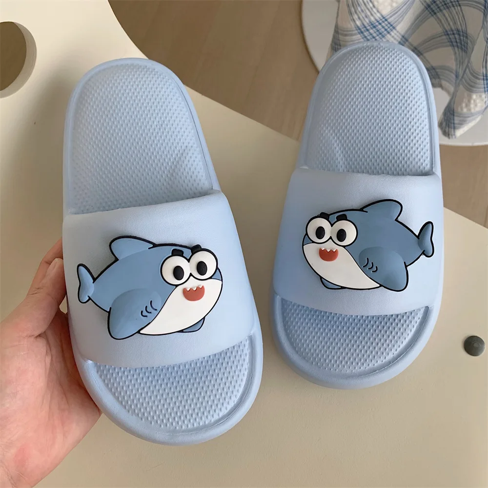 

shark slippers Home Slippers Cloud Women Shark Clapper Summer Soft Flip Flops Sandal Slides indoor Non Slip Beach shark slides