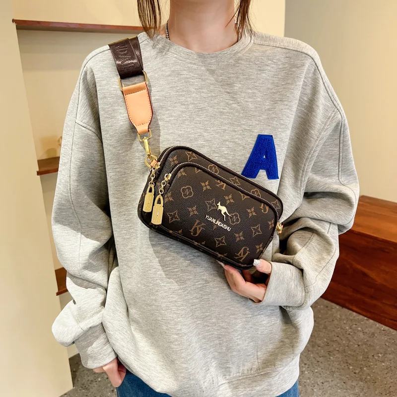 Designer Luxury Women'S Shoulder Crossbody Bag Fashion Wallet Bag Purses Soft Leather Ladies Small Square Bag Chest Shopper Bag
Designer Luxury Women'S Shoulder Crossbody Bag Fashion Wallet Bag Purses Soft Leather Ladies Small Square Bag Chest Shopper Bag