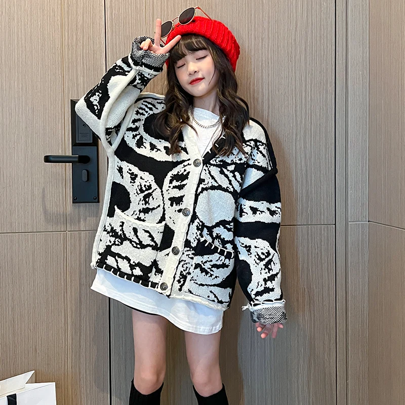 Autumn Winter Girls Cardigan Coats Children's Sweater ink paint Cardigan Girl Knitwear Fashion Kids Clothes Oversize Sweater 11T
Autumn Winter Girls Cardigan Coats Children's Sweater ink paint Cardigan Girl Knitwear Fashion Kids Clothes Oversize Sweater 11T