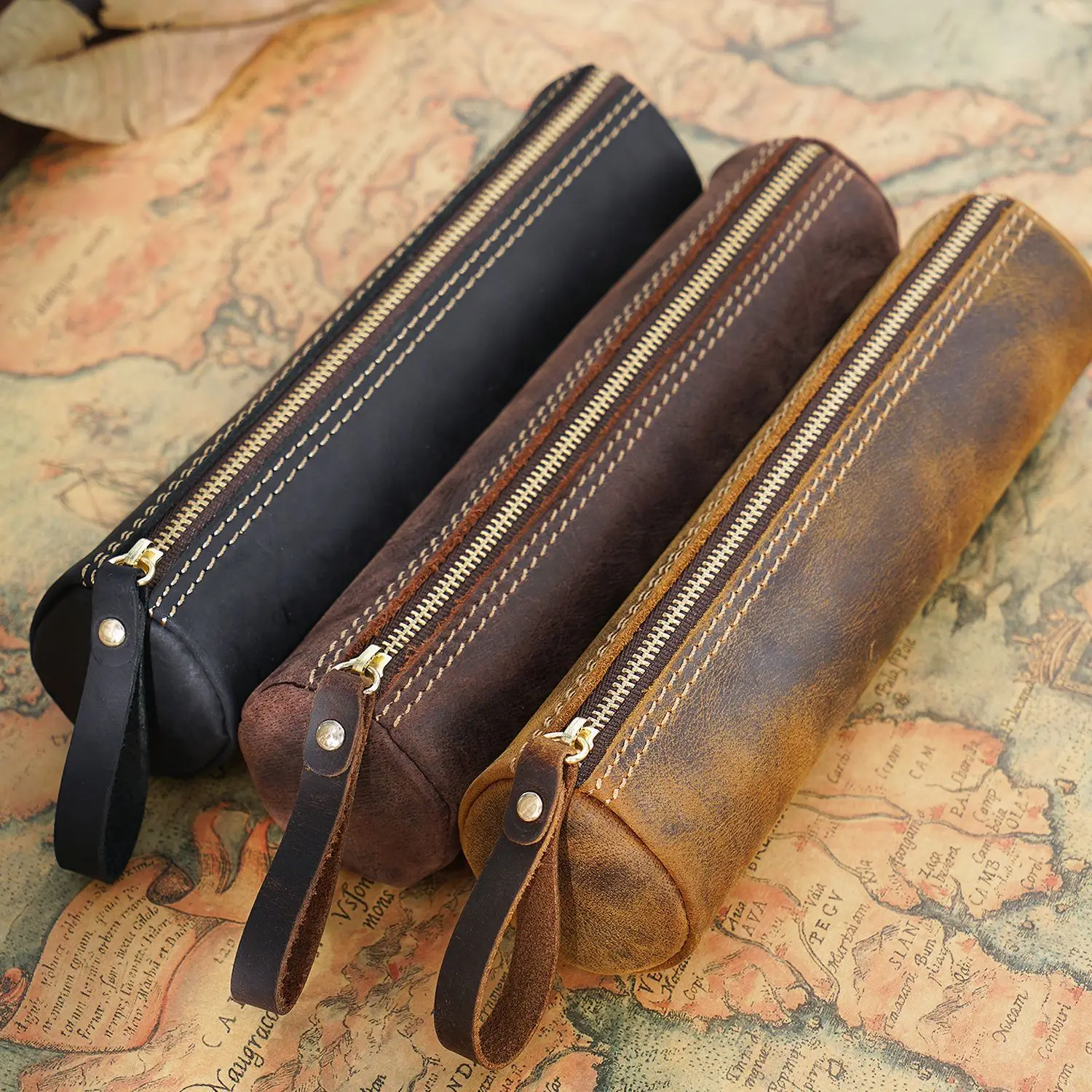 Retro Leather Pencil Bag Fountain Pen Storage Case Handmade Student Pen Bag Stationery Holder Office School Supplies
Retro Leather Pencil Bag Fountain Pen Storage Case Handmade Student Pen Bag Stationery Holder Office School Supplies