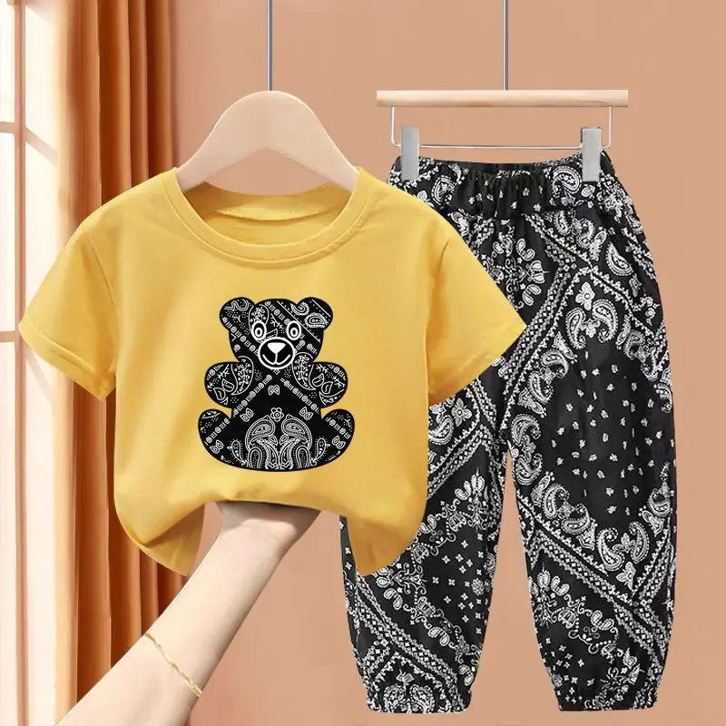 Korean Children's Clothing 2023 Kid Boys Girl Cartoon Bear Print Tshirts and Shorts Set Baby Top Pant 2Pcs Tracksuits Loungewear
Korean Children's Clothing 2023 Kid Boys Girl Cartoon Bear Print Tshirts and Shorts Set Baby Top Pant 2Pcs Tracksuits Loungewear