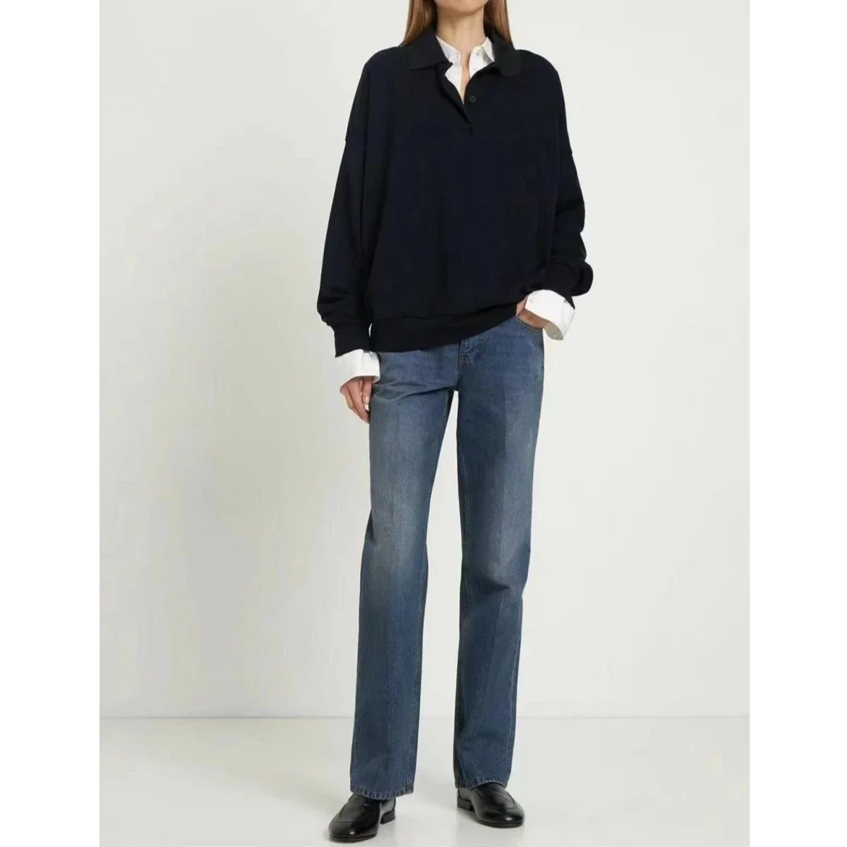 THE ROW Simple silhouette polo neck sweater women's row American minimalist vintage versatile soft loose fruit button lapel top
THE ROW Simple silhouette polo neck sweater women's row American minimalist vintage versatile soft loose fruit button lapel top