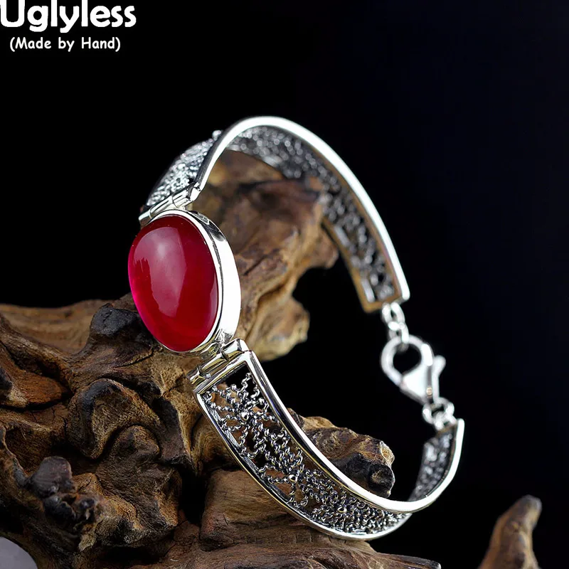 

Uglyless Vintage Ethnic Hollow Bangles for Women Oval Chalcedony Bracelets Thai Silver 925 Sterling Silver Fine Jewelry BR324