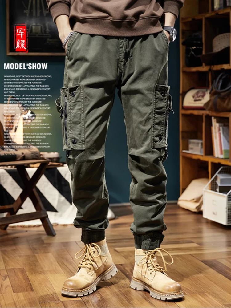 New autumn and winter heavyweight workwear pants for men's outdoor casual pants with a sense of design
New autumn and winter heavyweight workwear pants for men's outdoor casual pants with a sense of design
