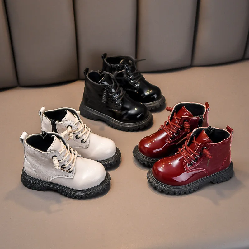 Spring and Autumn Children's Martin Boots Patent Leather Baby Girls' Short Boots Girls' Boots Boys' Child Baby Cotton-Padded Sho
Spring and Autumn Children's Martin Boots Patent Leather Baby Girls' Short Boots Girls' Boots Boys' Child Baby Cotton-Padded Sho