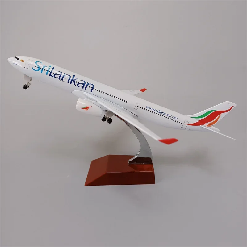 20cm Air Srilankan Airlines Airbus 330 A330 Aircraft Diecast Airplane Model Plane Aircraft with Wheels Landing Gears Aeroplane
20cm Air Srilankan Airlines Airbus 330 A330 Aircraft Diecast Airplane Model Plane Aircraft with Wheels Landing Gears Aeroplane