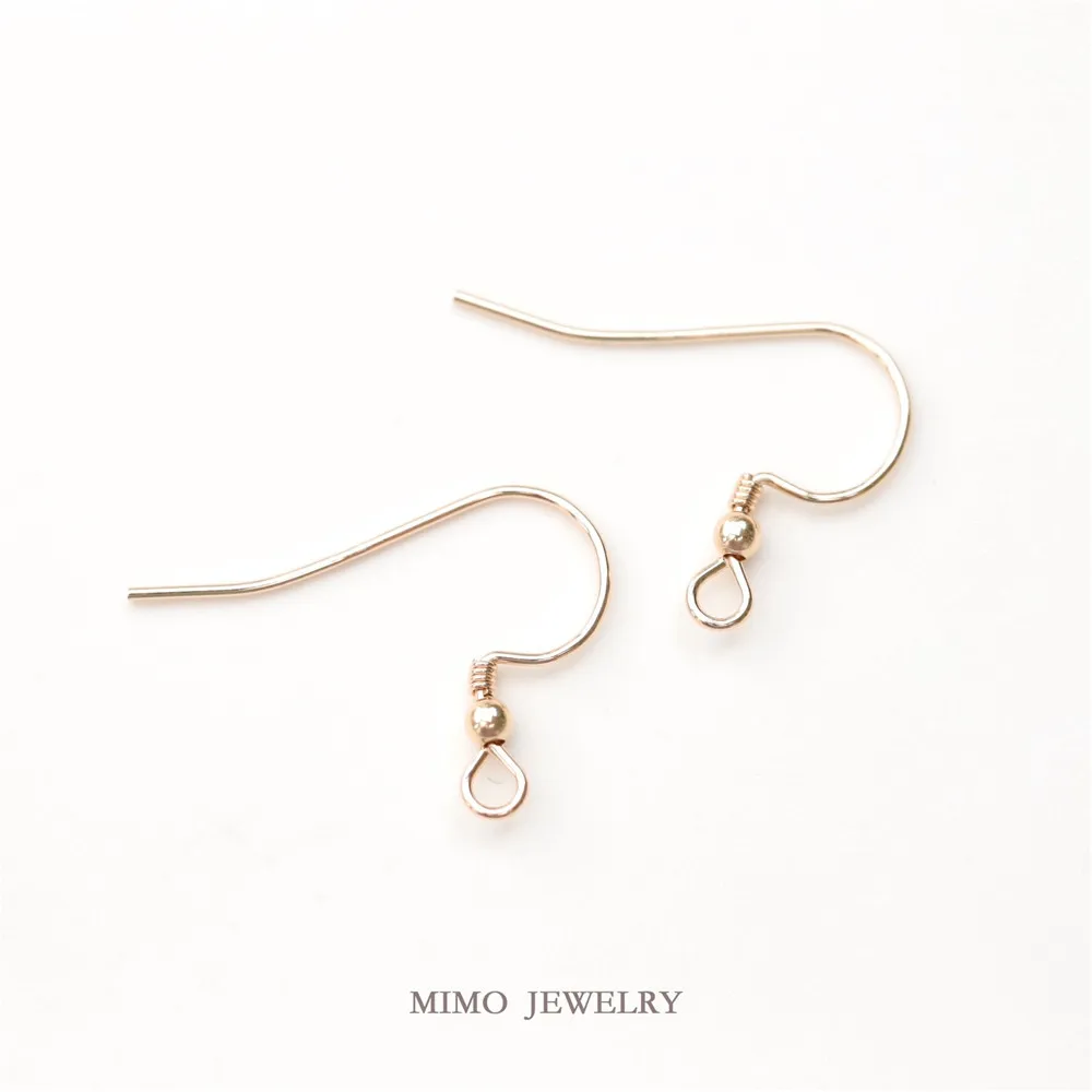 The United States imports 14K wrapped gold injection golden surface round wire coil gold bead ear hook DIY accessories
The United States imports 14K wrapped gold injection golden surface round wire coil gold bead ear hook DIY accessories