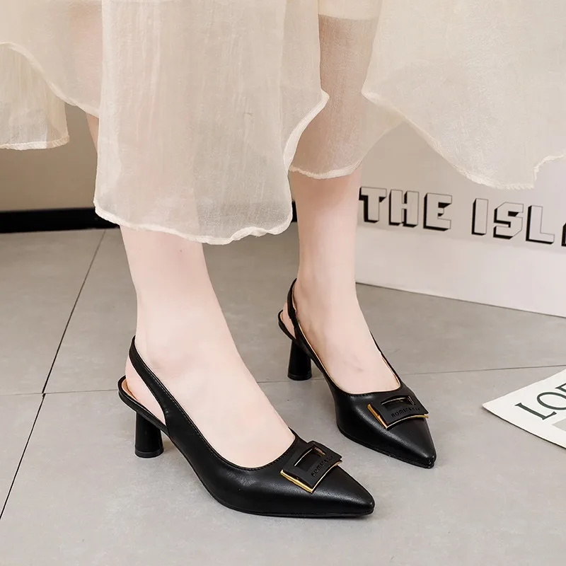 Женские офисные туфли с острым носком, на высоком каблуке-шпильке, с металлической квадратной пряжкой, размеры до осени, 2024
Женские офисные туфли с острым носком, на высоком каблуке-шпильке, с металлической квадратной пряжкой, размеры до осени, 2024