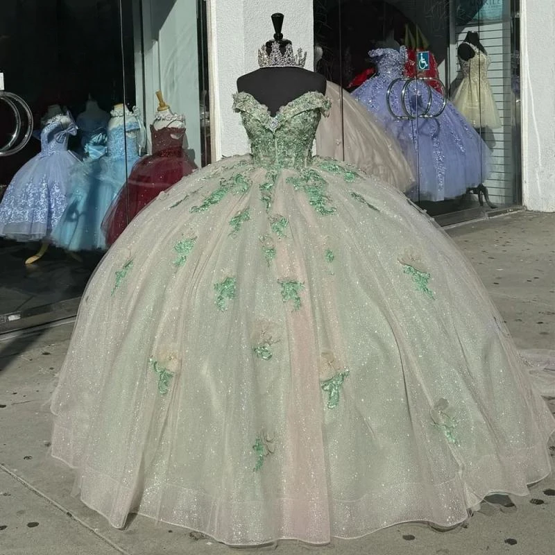 Elegant Off The Shoulder 3D Flowers Ball Gown Quinceanera Dresses Beading Appliques Lace Corset Vestidos De 15 Años
Elegant Off The Shoulder 3D Flowers Ball Gown Quinceanera Dresses Beading Appliques Lace Corset Vestidos De 15 Años