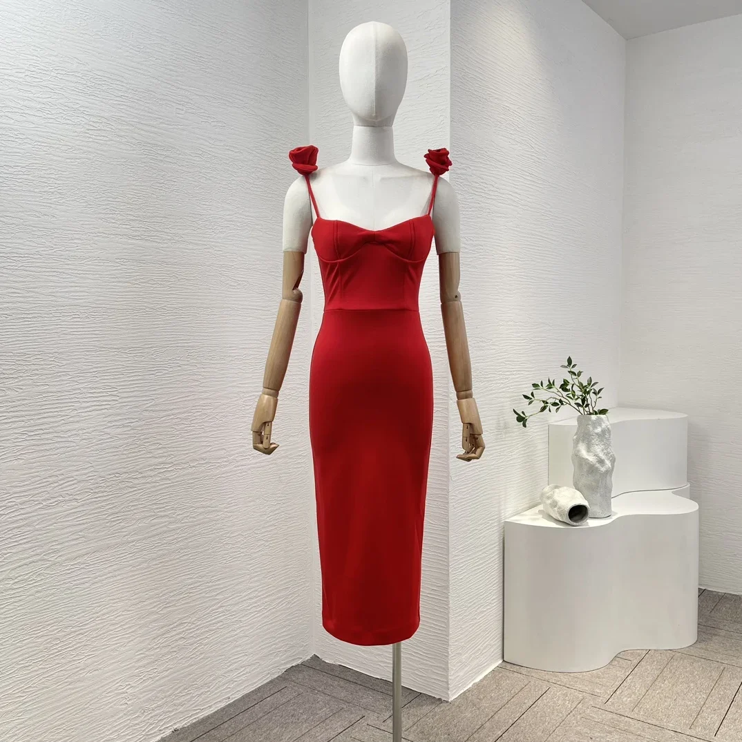 Top Quality 2024 Summer Red Sleeveless Handmade Roses High Slit Midi Romantic Tube Split Dress for Women
Top Quality 2024 Summer Red Sleeveless Handmade Roses High Slit Midi Romantic Tube Split Dress for Women