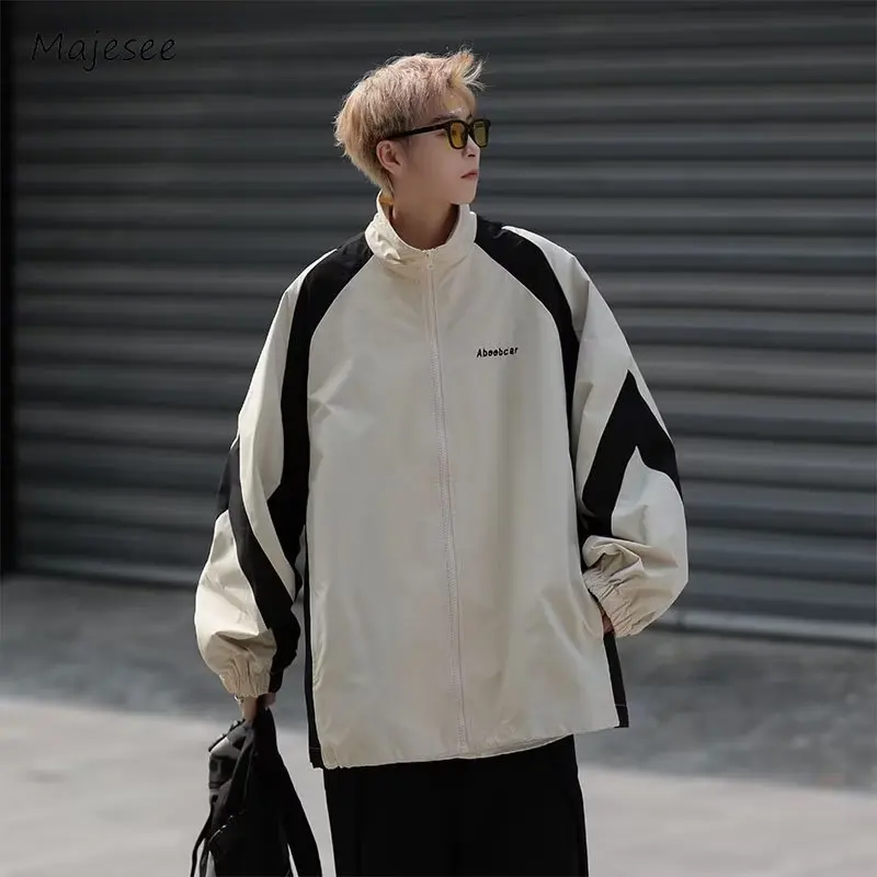 

Мужские осенние мешковатые куртки, универсальные лоскутные куртки в Корейском стиле преппи с длинным рукавом, красивые мужские повседневные куртки в стиле Харадзюку