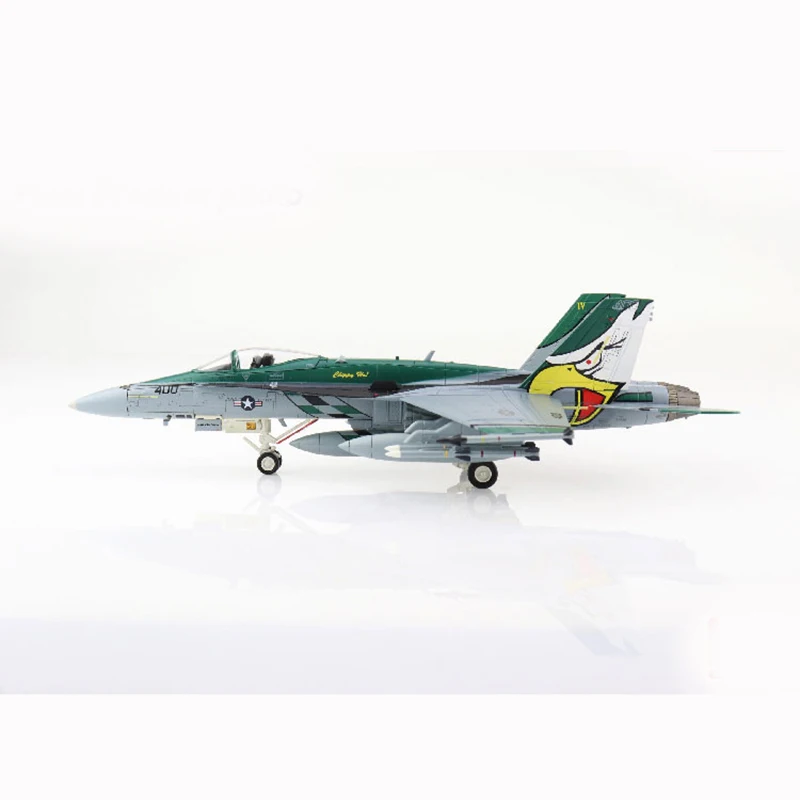 

Die cast Bumblebee F/A-18C fighter jet militarized combat 1:72 ratio alloy and plastic simulation men's gift