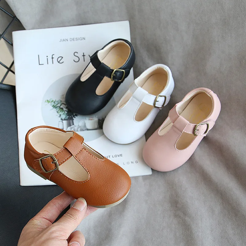 Spring Autumn Children's Solid Color Light Mouth Comfortable Versatile Leather Shoes for Girls' Fashion Soft Sole Princess Shoes
Spring Autumn Children's Solid Color Light Mouth Comfortable Versatile Leather Shoes for Girls' Fashion Soft Sole Princess Shoes