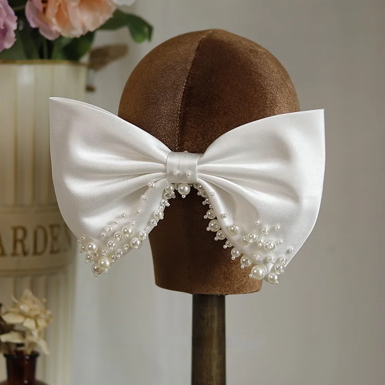 New white bow Beaded Bridal hair decoration wedding brides clips hairpin hair accessories
New white bow Beaded Bridal hair decoration wedding brides clips hairpin hair accessories