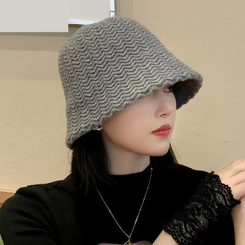 Панама женская трикотажная однотонная, модная шапка с волнистым узором, с ушками, для отдыха на открытом воздухе, рыбалки, для путешествий, Осень-зима
Панама женская трикотажная однотонная, модная шапка с волнистым узором, с ушками, для отдыха на открытом воздухе, рыбалки, для путешествий, Осень-зима