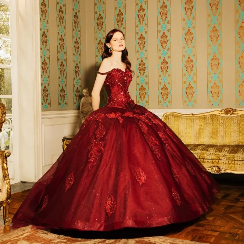 Red Shiny Quinceanera Dresses Floral Appliques Lace Ball Gown Crystal Sweetheart Prom Dress Vestidos De 15 Anos
Red Shiny Quinceanera Dresses Floral Appliques Lace Ball Gown Crystal Sweetheart Prom Dress Vestidos De 15 Anos
