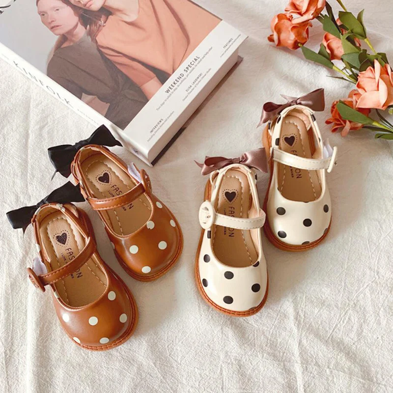 Summer Toddler Baby Shoes Girl's Mary Janes Elegant Polka Dots Cartoon Bowtie Princess Leather Shoes Kids Cute Shoes New 2023
Summer Toddler Baby Shoes Girl's Mary Janes Elegant Polka Dots Cartoon Bowtie Princess Leather Shoes Kids Cute Shoes New 2023