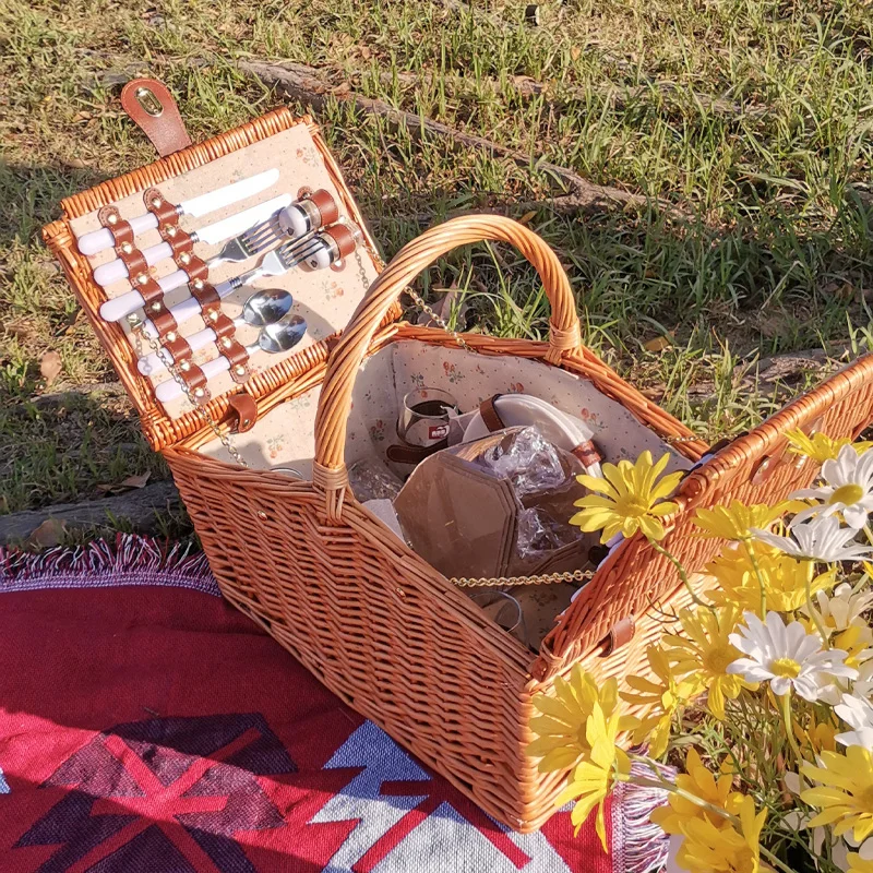 Large Capacity Four-Person Outdoor Rattan Travel Photography Basket with Tableware Lid Japanese Portable Picnic Supplies Set
Large Capacity Four-Person Outdoor Rattan Travel Photography Basket with Tableware Lid Japanese Portable Picnic Supplies Set