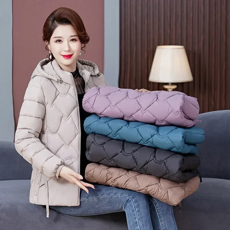 Mid aged and elderly down cotton jacket 2023 new hooded warm and slim fitting zipper autumn and winter coat
Mid aged and elderly down cotton jacket 2023 new hooded warm and slim fitting zipper autumn and winter coat
