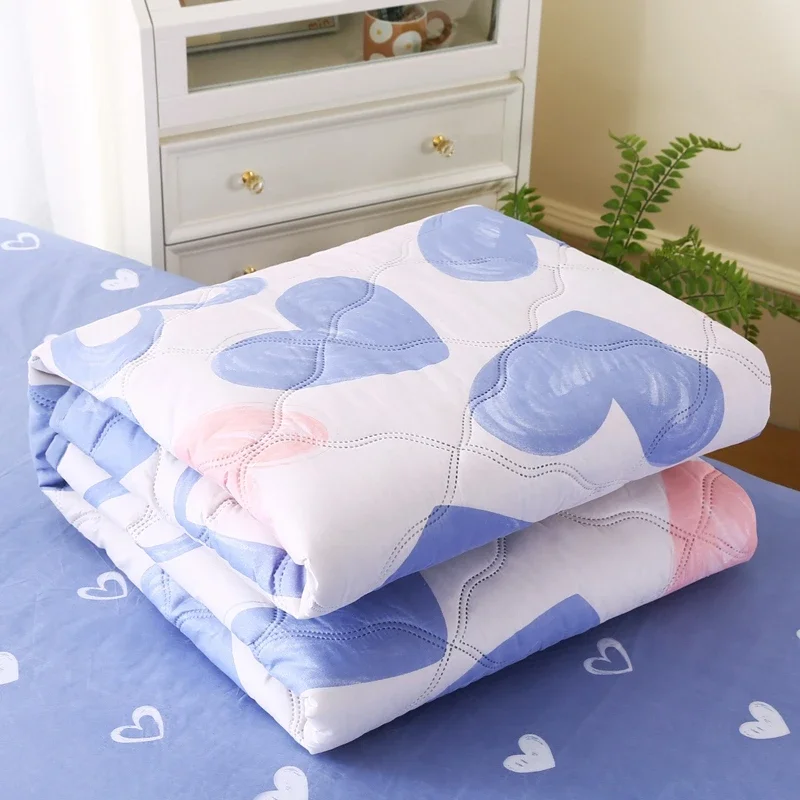 Real Skin Friendly Quilted Summer Quilt And Pillowcase Or Single Quilts Blanket Washable Comforter Breathable Soft Thin Double
Real Skin Friendly Quilted Summer Quilt And Pillowcase Or Single Quilts Blanket Washable Comforter Breathable Soft Thin Double