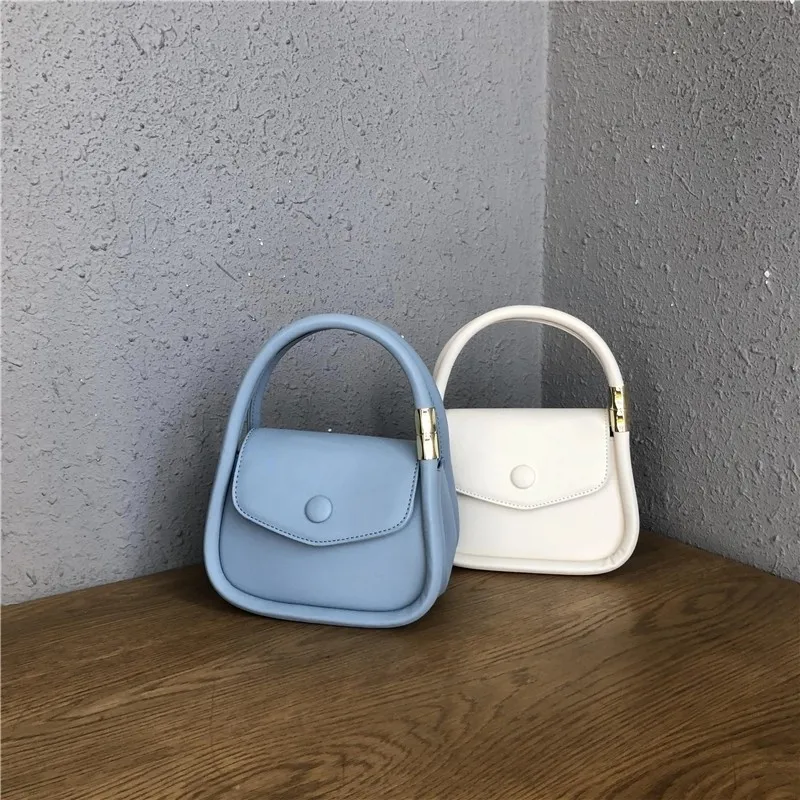 2023 Autumn New Fashion Simple Magnetic Buckle Mini Handbag Women's Casual One Shoulder Crossbody Bag
2023 Autumn New Fashion Simple Magnetic Buckle Mini Handbag Women's Casual One Shoulder Crossbody Bag