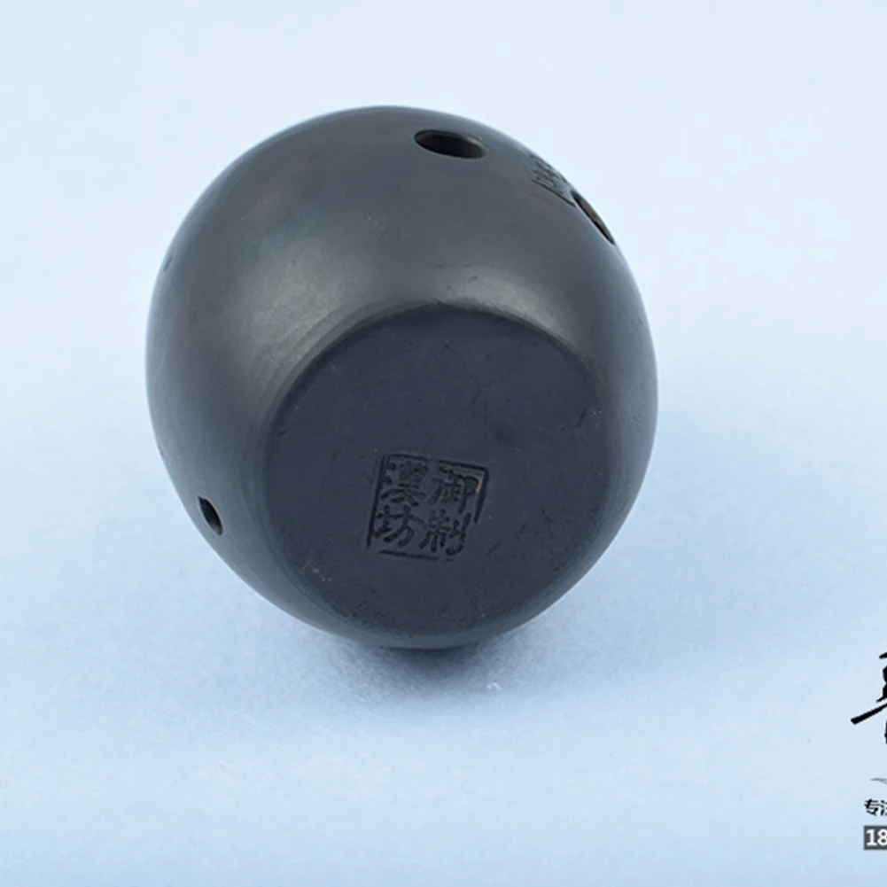 Ocarina с 8 отверстиями, 3,15X2,36X2,36 дюйма, для начинающих, черная керамическая глина, Подарочный инструмент, музыкальный традиционный
Ocarina с 8 отверстиями, 3,15X2,36X2,36 дюйма, для начинающих, черная керамическая глина, Подарочный инструмент, музыкальный традиционный