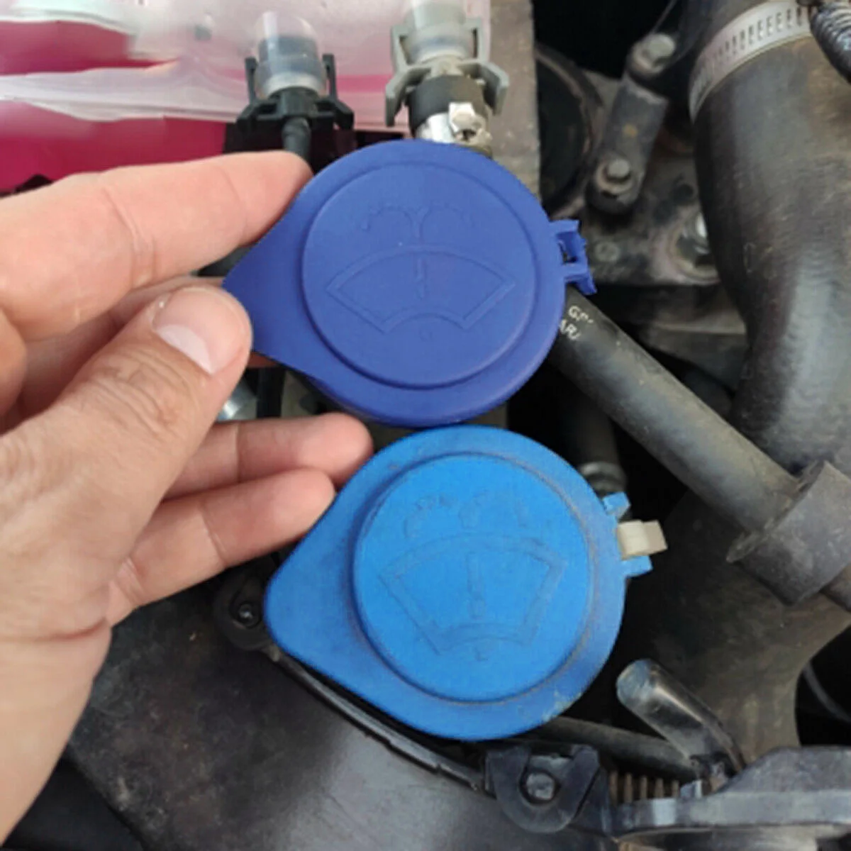Windshield Wiper Washer Fluid Reservoir Bottle Cap Cover For Ford Focus 2011-2015 Blue ABS Plastic Auto Acesssories
Windshield Wiper Washer Fluid Reservoir Bottle Cap Cover For Ford Focus 2011-2015 Blue ABS Plastic Auto Acesssories