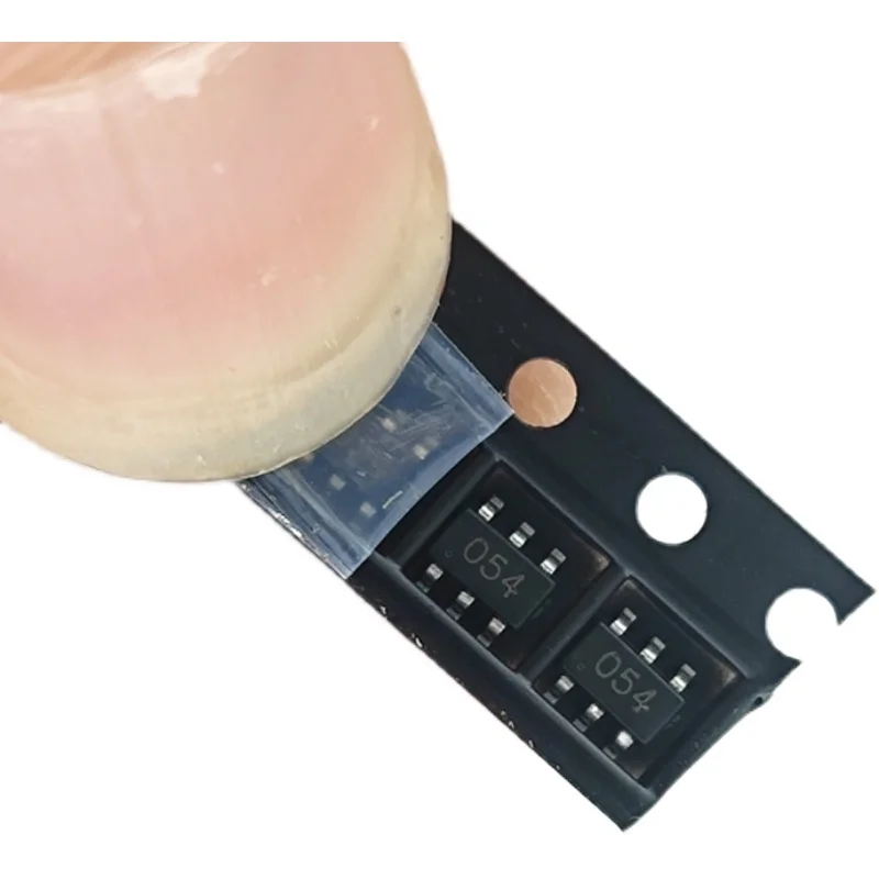 

10PCS/LOT NEW ORIGINAL Silkscreen 054 SMD Small Hexapod SOT-23-6 PJSRV05-4 Circuit protection TVS diode