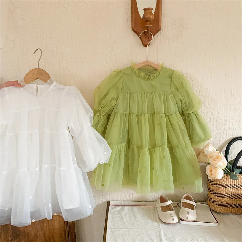 2023 Spring Korean Style Baby Girls Princess Dresses Lace Volile Lantern Sleeve Embroidery Floral Kids Party Dress 
2023 Spring Korean Style Baby Girls Princess Dresses Lace Volile Lantern Sleeve Embroidery Floral Kids Party Dress