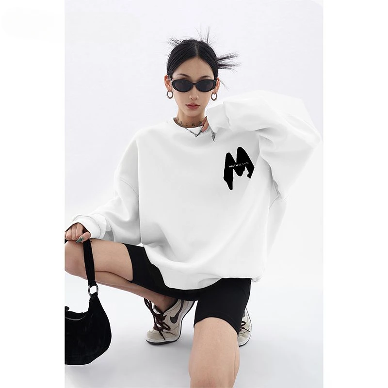 American ins printed M round neck sweatshirt for women 2023 autumn and winter new national fashion versatile loose velvet top
American ins printed M round neck sweatshirt for women 2023 autumn and winter new national fashion versatile loose velvet top