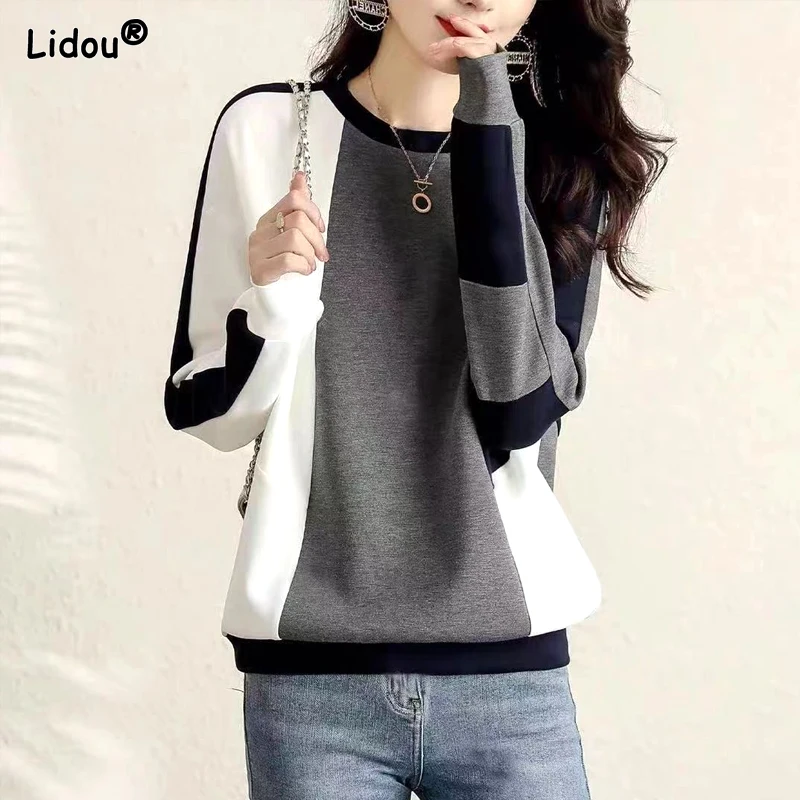

Women Early Autumn New Round Neck Pullover Fashion Retro Contrasting Splicing Fleece Warm Casual and Versatile Long Sleeved Tops