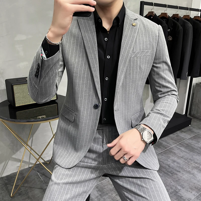 Suit Korean Version (suit + Trousers) High-quality Fashion Handsome Trend Slim Striped Suit Two-piece Set Wedding Four Seasons
Suit Korean Version (suit + Trousers) High-quality Fashion Handsome Trend Slim Striped Suit Two-piece Set Wedding Four Seasons