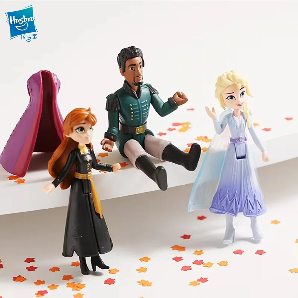 

Hasbro FROZEN 2 Elsa Vinyl Doll Model Classic Film Character Group Story Moment Series 10CM Children's Toy Gifts Collect Toys