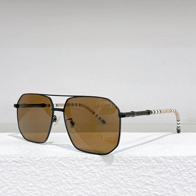 Metal polygon men sunglasses New optical B4617 Stylish Gentleman women sunglasses Leather leg sunshades uv400 sunglasses
Metal polygon men sunglasses New optical B4617 Stylish Gentleman women sunglasses Leather leg sunshades uv400 sunglasses