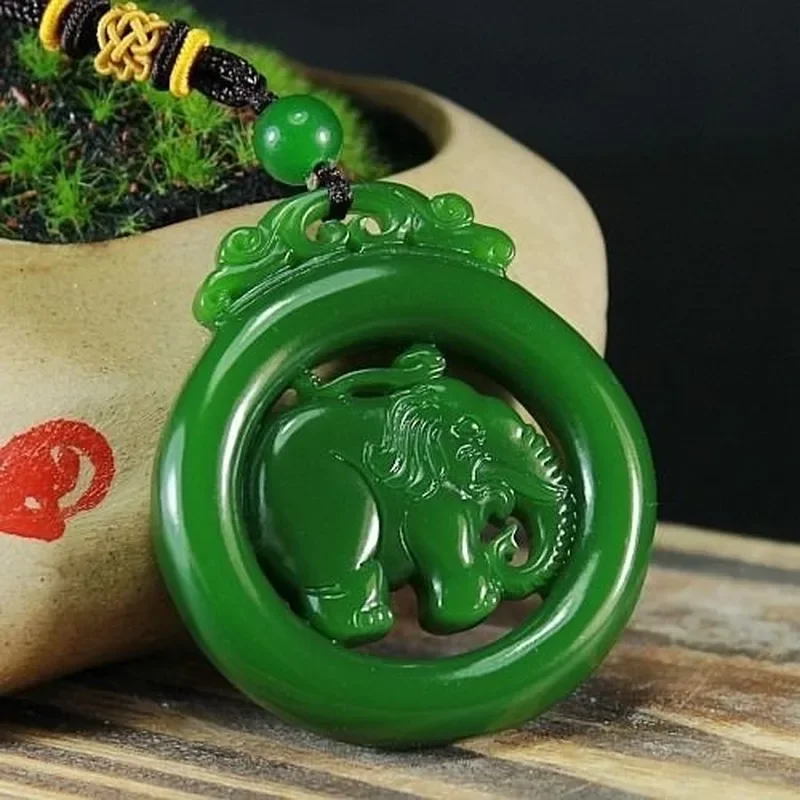 

Natural Green Hand Carved Elephant Jade Pendant Fashion Boutique Jewelry Men's and Women's Lucky Necklace