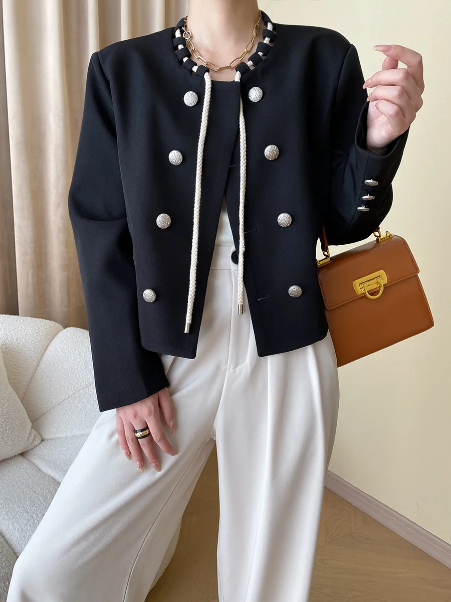 Women's Autumn Winter Black Drawstring Round Neck Double Breasted High-Quality Coat Jackets Outwear Chaquetas
Women's Autumn Winter Black Drawstring Round Neck Double Breasted High-Quality Coat Jackets Outwear Chaquetas