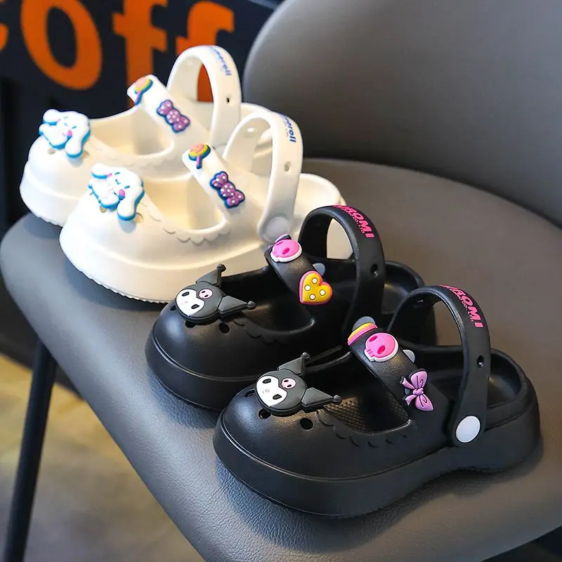 Сандалии Sanrio Kuromi детские, Мультяшные, Hellokitty, летняя крутая обувь для бара, мягкие эластичные босоножки в стиле аниме Cinnamoroll, милый подарок для девочек
Сандалии Sanrio Kuromi детские, Мультяшные, Hellokitty, летняя крутая обувь для бара, мягкие эластичные босоножки в стиле аниме Cinnamoroll, милый подарок для девочек