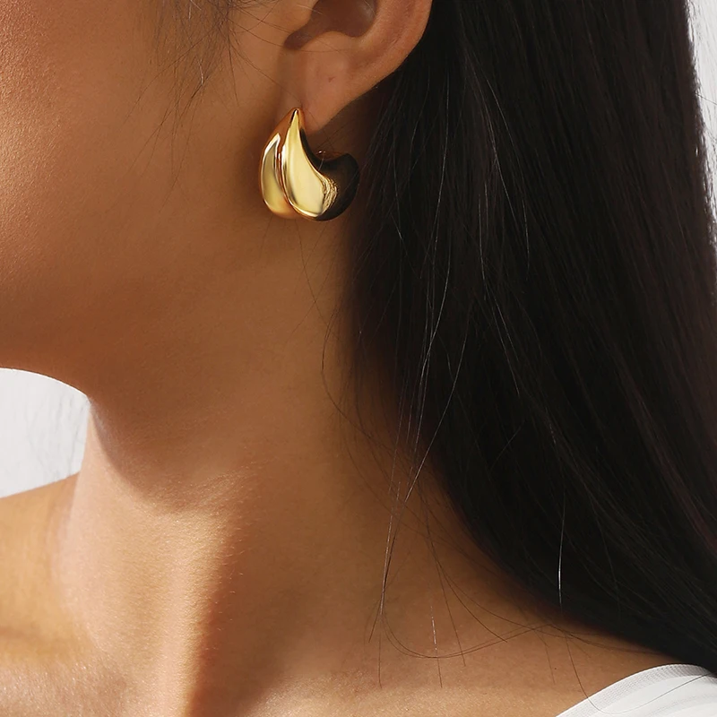 Copper Smooth Surface Lady Ear Studs Irregular Luster Electroplated Earrings Gold Plate Female Jewelry Gift Wedding Party
Copper Smooth Surface Lady Ear Studs Irregular Luster Electroplated Earrings Gold Plate Female Jewelry Gift Wedding Party