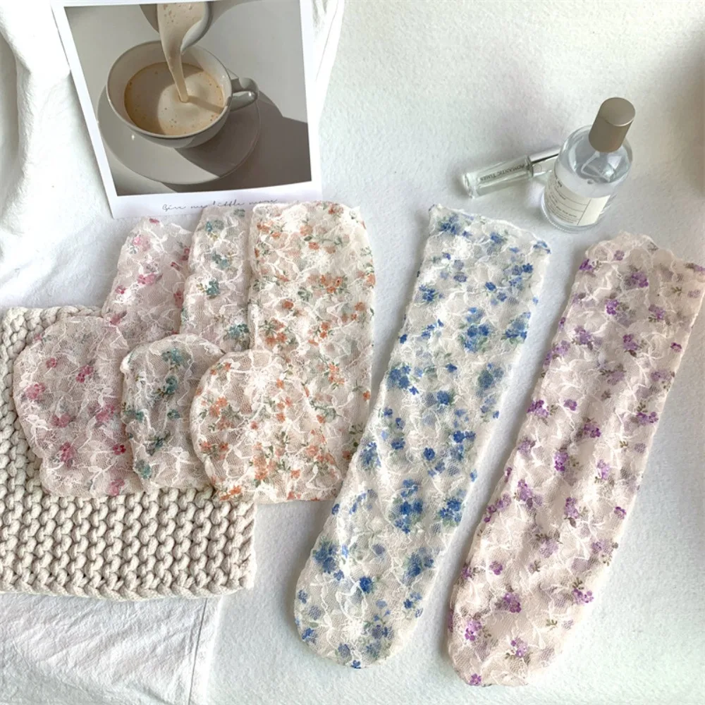 Thin Vintage Lolita Princess Stacked Socks Sweat Absorbing Nylon Korean Style Hosiery Jacquard Lace Socks Female Socks
Thin Vintage Lolita Princess Stacked Socks Sweat Absorbing Nylon Korean Style Hosiery Jacquard Lace Socks Female Socks