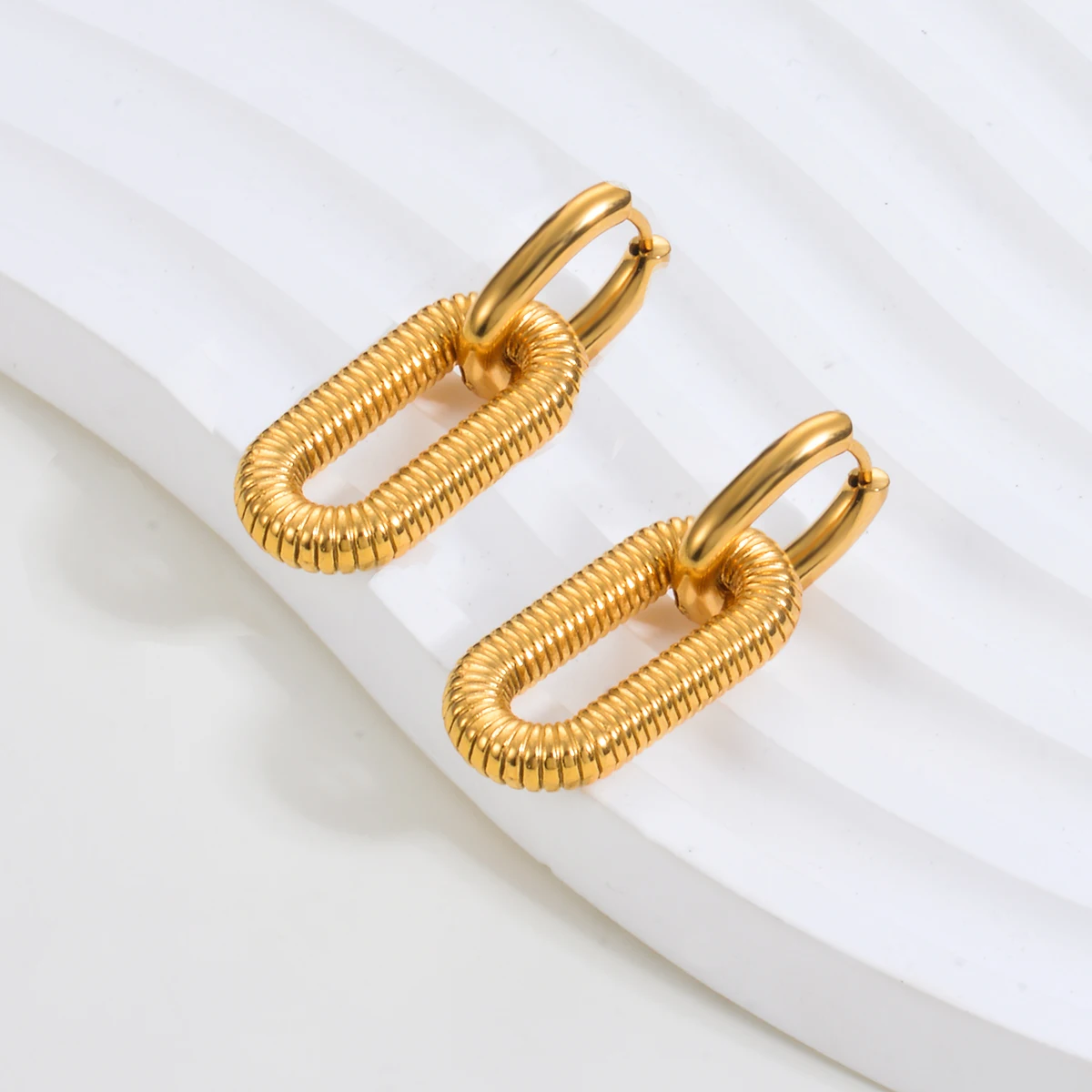 Stainless Steel Chunky Geometric Earrings for Women with Thread Hollow Drop Earrings Party Fashion Jewelry Gift Free Shipping
Stainless Steel Chunky Geometric Earrings for Women with Thread Hollow Drop Earrings Party Fashion Jewelry Gift Free Shipping