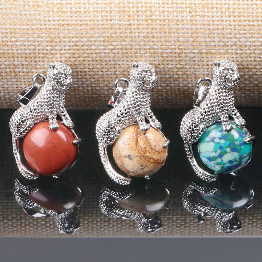 Mineraali New Fashion Natural Amethyst Semiprecious Gemstones Pendant Crystal Copper Animal Leopard Pendants for Necklaces Women
Mineraali New Fashion Natural Amethyst Semiprecious Gemstones Pendant Crystal Copper Animal Leopard Pendants for Necklaces Women