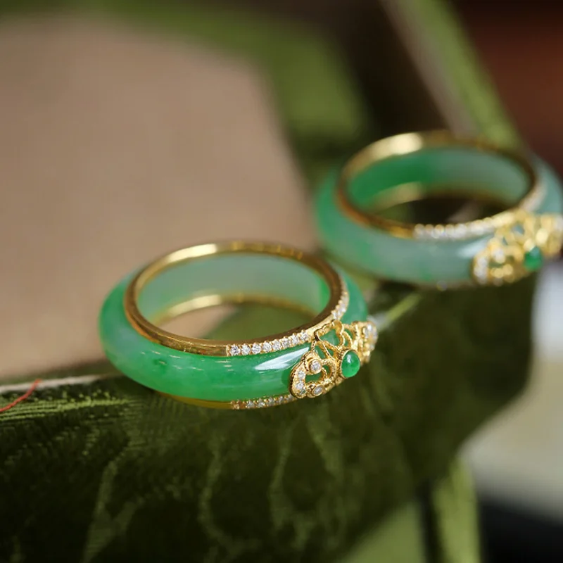 

New in Natural Green Chalcedony Crystals Rings for Women Luxury Chinese Style Wedding Jewelry exquisite Detachable Gift