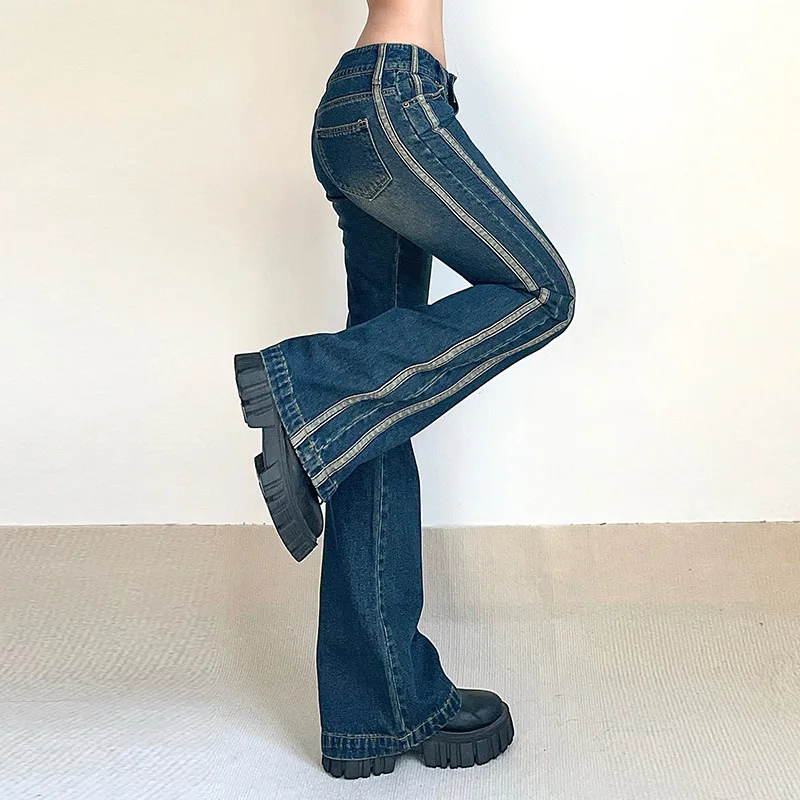 American retro women's jeans style color-blocking low-waist casual trousers slightly flared jeans drape floor mopping trousers
American retro women's jeans style color-blocking low-waist casual trousers slightly flared jeans drape floor mopping trousers