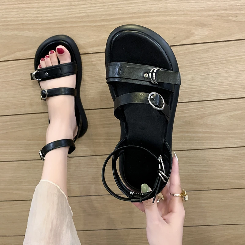 Comfortable Leather Ladies Platform Sandals New 2022 Summer Fashion Black Apricot White Double Buckle Design Shoes Brand Fashion
Comfortable Leather Ladies Platform Sandals New 2022 Summer Fashion Black Apricot White Double Buckle Design Shoes Brand Fashion