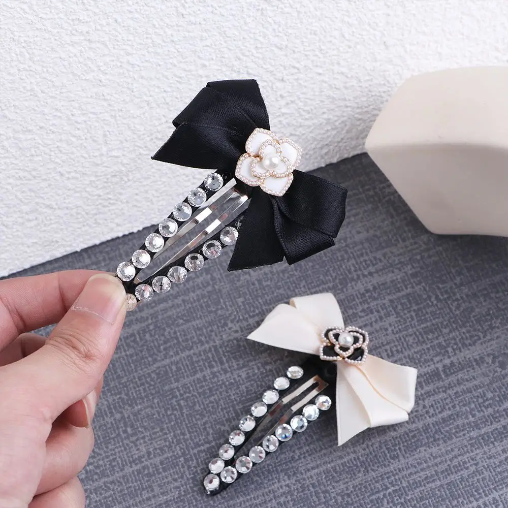 Wild Geometric Girls Rhinestone Pearl Bow Women BB Clip Korean Style Hairpins Camellia Barrette Hair Clip
Wild Geometric Girls Rhinestone Pearl Bow Women BB Clip Korean Style Hairpins Camellia Barrette Hair Clip