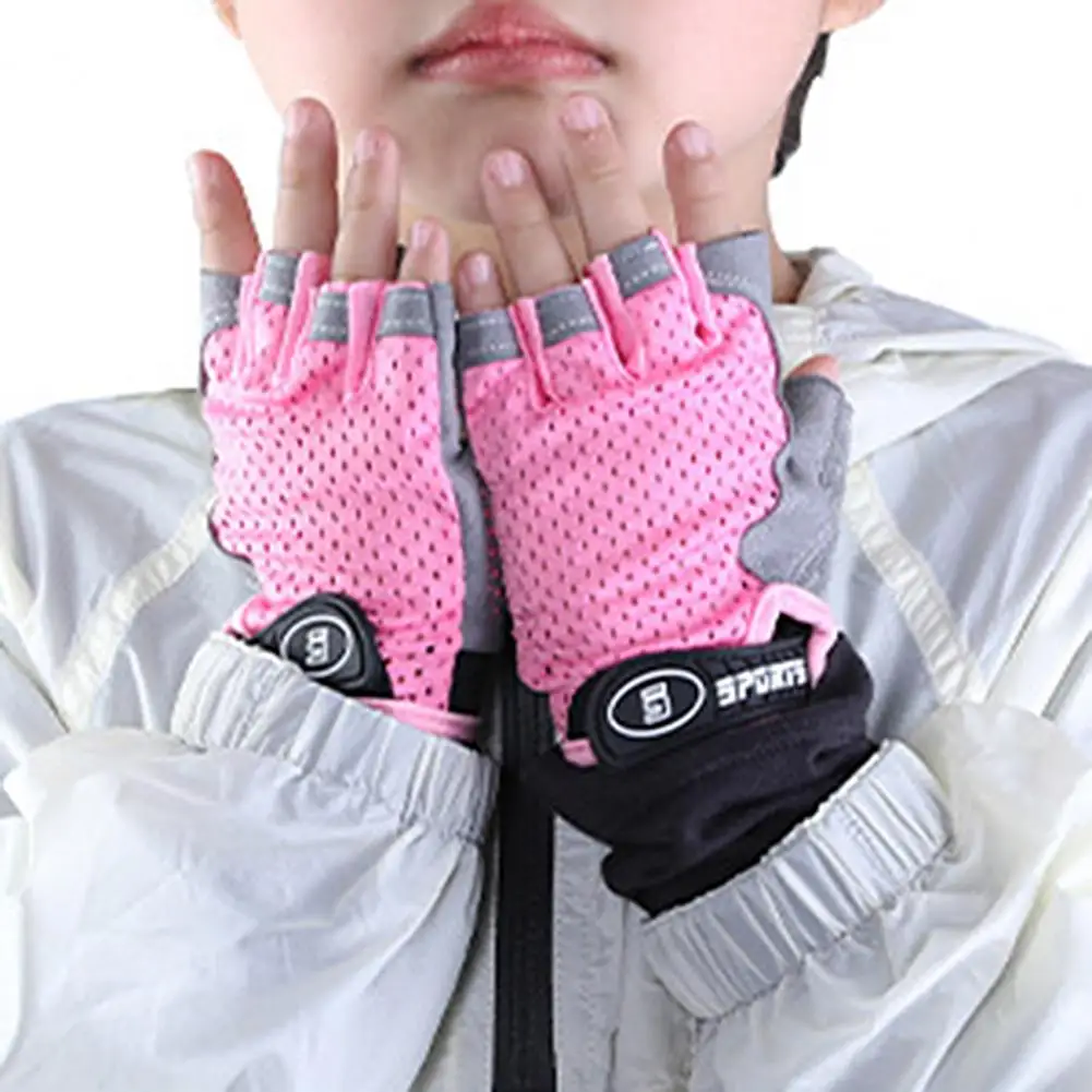 1 Pair Non-slip Gloves Half Finger Thickened Palm Protective Faux Leather Tear Resistant Kid Sport Gloves Cycling Equipment
1 Pair Non-slip Gloves Half Finger Thickened Palm Protective Faux Leather Tear Resistant Kid Sport Gloves Cycling Equipment