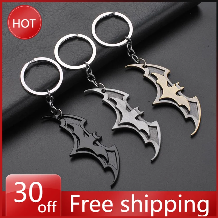 

Detective Comics Batman Keychain Figure 13CM Anime Action Movies Collection Pendant Couple Keychain Pendant Kids Birthday Gifts