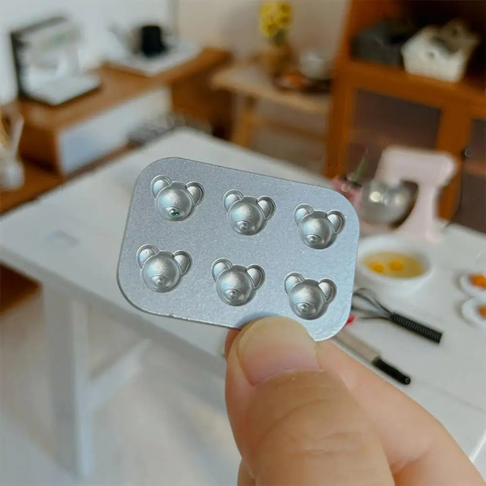Dollhouse Accessories for Baking Realistic Dollhouse Baking Mold Star Cat Paw Bear Shapes Miniature Japanese Cake Accessories
Dollhouse Accessories for Baking Realistic Dollhouse Baking Mold Star Cat Paw Bear Shapes Miniature Japanese Cake Accessories