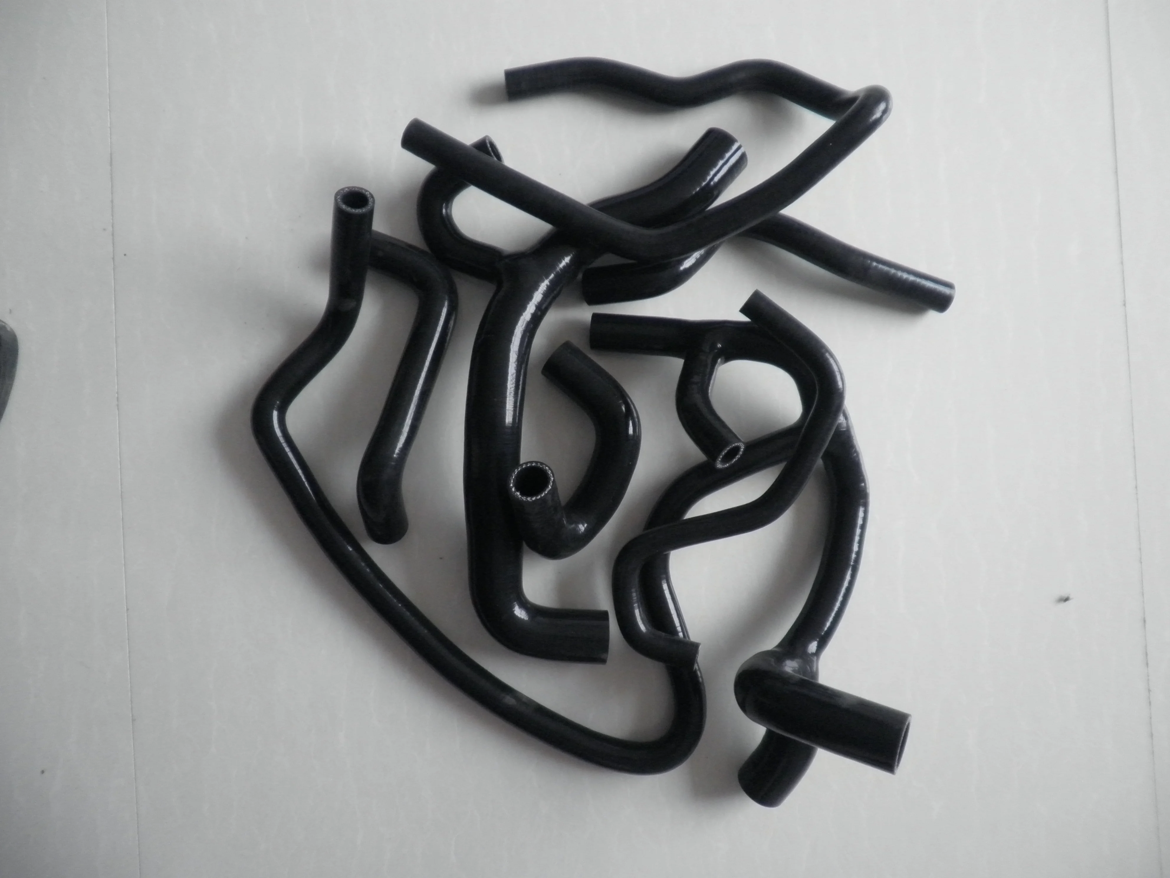For Renault Clio MK1 1.8L 2.0L 1991-1998 Silicone Radiator Hose Pipe Tube Kit 1991 1992 1993 1994 1995 1996 1997 1998
For Renault Clio MK1 1.8L 2.0L 1991-1998 Silicone Radiator Hose Pipe Tube Kit 1991 1992 1993 1994 1995 1996 1997 1998